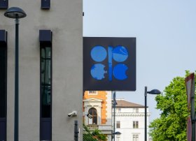 Exxon Mobil-in xalis mənfəəti 2-ci rübdə gözləniləndən daha yaxşı 23% azalıb