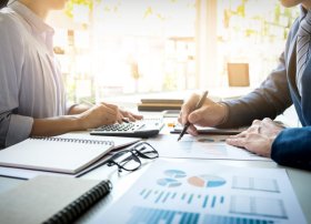 Azərbaycanda iri sahibkarlıq subyektlərinə verilmiş kreditlərin həcmi 8,5 milyard manatı ötüb