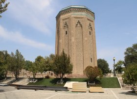 Möminə Xatun türbəsinin bərpası işlərinə başlanılıb