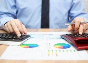 Azərbaycanda maliyyə üzrə mütəxəssis vəzifəsinə iş elanları