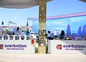 Türkmənistanda keçirilən beynəlxalq tədbirdə Azərbaycan milli kulinariya ənənələri nümayiş olunub