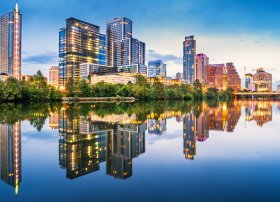 ABŞ İstehlakçı İnamı 97,4 Balda Qalıb – Ev Qiymətləri 2,2% Artıb (Avqust 2025)