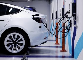Avropada Avtomobil Satışları 2025: Elektrikli Avtomobillərdə 39% Artım