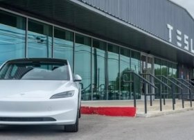 Tesla satışları Avropada azalır, Çinli BYD bazarda liderliyə yüksəlir