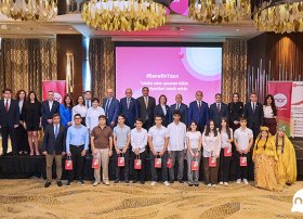 “Nar” ilin ən uğurlu abituriyentlərini mükafatlandırdı