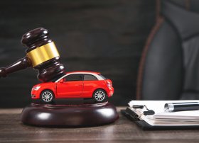 Növbəti hərracda 55 nəqliyyat vasitəsi satılıb