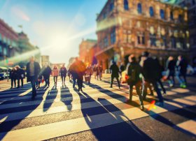 Avropada ümumi işsizlik azalır