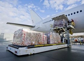 “Evraz Avia Service” “Volqa-Dnepr” yük qrupunu almaq üçün danışıqlara başlayıb