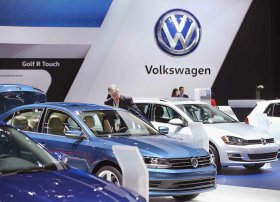 Volkswagen 2025 Proqnozlarını Aşağı Salıb, Xalis Pul Axını Sıfıra Enir