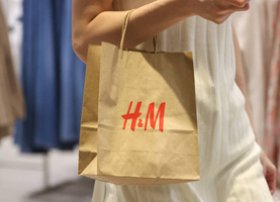 H&M 2025-ci ilin III rübündə xalis mənfəətini 39% artıraraq analitiklərin proqnozlarını üstələdi