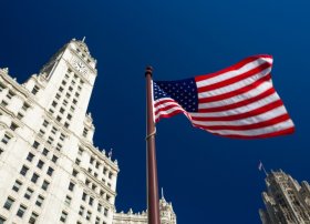 Trump Administrasiyası Nyu-York İnfrastruktur Layihələrinin Maliyyələşdirilməsini DEI Narahatlıqları Üçün Dondurdu