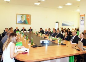 “Konstitusiya və Suverenlik İli”nə həsr olunmuş ikigünlük beynəlxalq elmi konfrans keçirilib