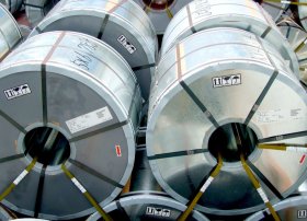 AK polad sənayesində mühafizə tədbirlərinin əhəmiyyətli dərəcədə gücləndirilməsini təklif etmişdir.