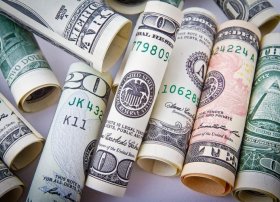 Səudiyyə Ərəbistanı 10 milyard dollara qədər kredit cəlb edə bilər.