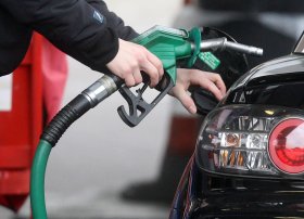 Azərbaycanda avtomobil benzini və dizel yanacağı satışları artıb