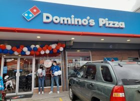 Domino's Pizza üçüncü maliyyə rübündə gəlirini 6,2% artırsa da, mənfəətini 5,2% azaldıb.