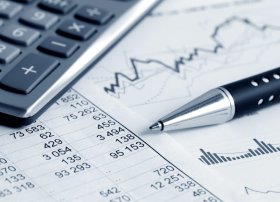 İngiltərə Bankı sərt iqtisadi eniş riski barədə xəbərdarlıq edib.