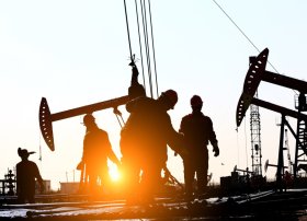 Dünya bazarlarında Azərbaycan neftinin qiyməti 63 ABŞ dollardan çox təşkil edib