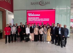 Bakı Fond Birjası İslam Maliyyəsi üzrə Bacarıqların İnkişafı Proqramında iştirak edib