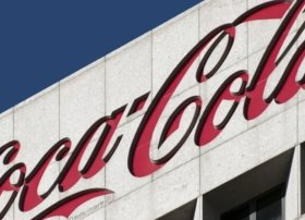 Coca-Cola üçüncü rübdə xalis mənfəətini 30% artırıb.