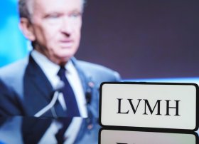 Bernard Arnault LVMH-də səhm alışı etdi