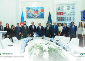 UNEC VƏ RABİTƏBANK ARASINDA ƏMƏKDAŞLIQ MEMORANDUMU İMZALANIB