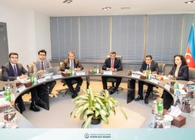 Azərbaycan Mərkəzi Bankı və Dünya Bankı maliyyə sektorunda islahatları və rəqəmsal ödənişləri müzakirə edib