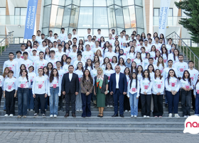 “Nar” Zəfərin 5 illiyini könüllü gənclərə özəl silsilə tədbirlərlə qeyd etdi