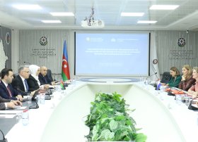 Vüsal Qasımlı Niderland Krallığının nümayəndə heyətini qəbul edib