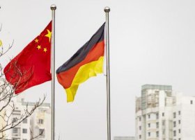 Çin Almaniya banklarının bazara çıxışını asanlaşdıra bilər
