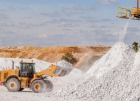 Azərbaycanda gips və anhidrit istehsalı artıb
