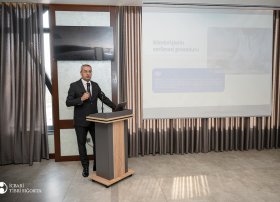 &ldquo;İcbari tibbi sığorta sisteminin işləmə prinsipləri və tibbi xidmətlərin təşkili&rdquo;mövzusunda təlim keçirilib