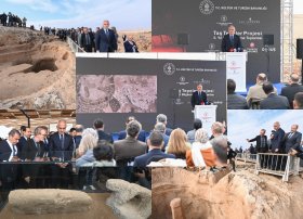 Taş Tepeler layihəsi 12 min il əvvələ səyahət açır: 30 yeni arxeoloji tapıntı ictimaiyyətə təqdim edilib