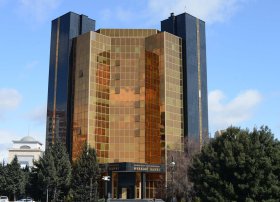 AMB-nin bank və BOKT-lərə xalis tələbləri 7,992 milyard manat olub