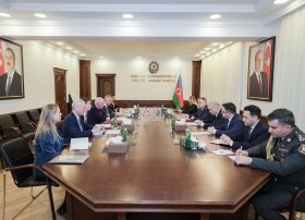 Azərbaycan və Böyük Britaniya arasında müdafiə sənayesi sahəsində əməkdaşlığın inkişafı müzakirə olunub