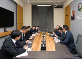 RİNN-də Çinin Dövlət Əmlakına Nəzarət və İdarəetmə Komitəsinin nümayəndələri ilə görüş keçirilib