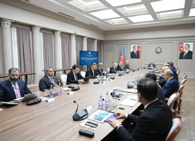 SOCAR-ın layihələri və borc portfeli üzrə yüksək səviyyəli müzakirə aparılıb