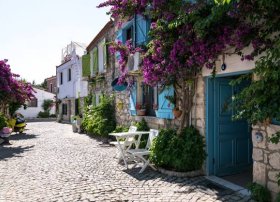 İzmir: Tarixi və müasir həyatı ilə Türkiyənin ən populyar turizm mərkəzi