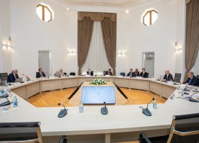 Azərbaycan və Oman enerji sahəsində əməkdaşlıq imkanlarını müzakirə ediblər