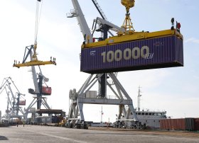 Bakı Beynəlxalq Dəniz Limanında konteyner yükaşırması ilk dəfə 100 000 TEU-ya çatıb