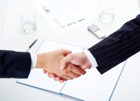 AAİB və İndoneziya azad ticarət müqaviləsi imzaladılar