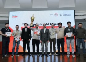 &ldquo;Misli&rdquo;nin dəstəyilə Peşəkar İntellekt Liqasının 2025-ci il mövsümü başa çatıb