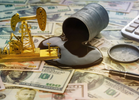 Neft bazarında canlanma