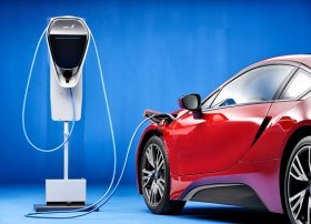 Çin elektrikli avtomobil ixracını rekord həddə çatdırıb