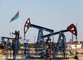 Azərbaycan neftinin qiyməti bahalaşıb