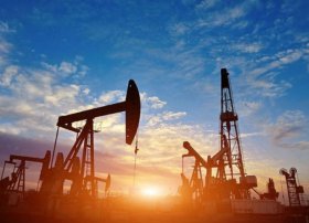 Dünya bazarlarında Brent və WTI nefti bahalaşıb