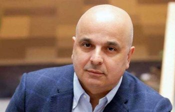 5,3 milyon avro mükafat alan azərbaycanlı həkim Bakıya gəlib