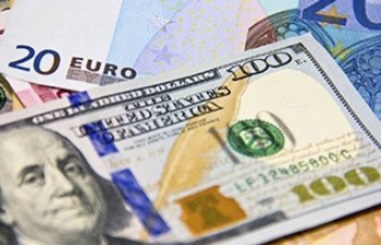 Dollar 0,4%  bahalaşa bilər