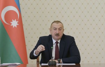 İlham Əliyev: “Altında maşınlar, villalar olan sahibkara dövlət nə üçün kömək etməlidir?”