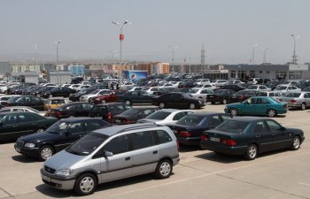 Azərbaycanlıların Gürcüstandan avtomobil idxalı artıb